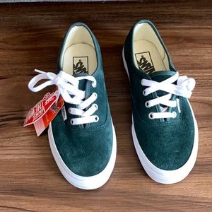 NWT Dark Green Suede Vans